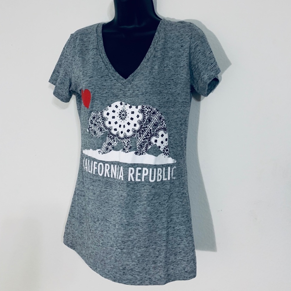 California Republic Paisley Animal Print Top - Picture 3 of 6